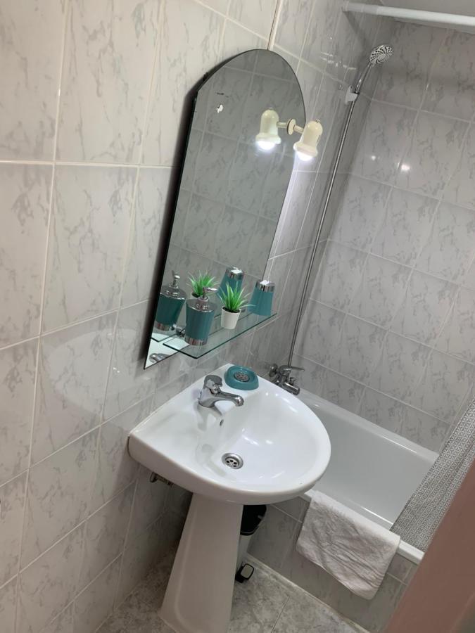 Teneguia-yumbo Li Apartment *