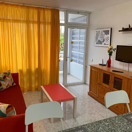 Apartamento Teneguia-Yumbo Li San Bartolome de Tirajana  Exterior photo