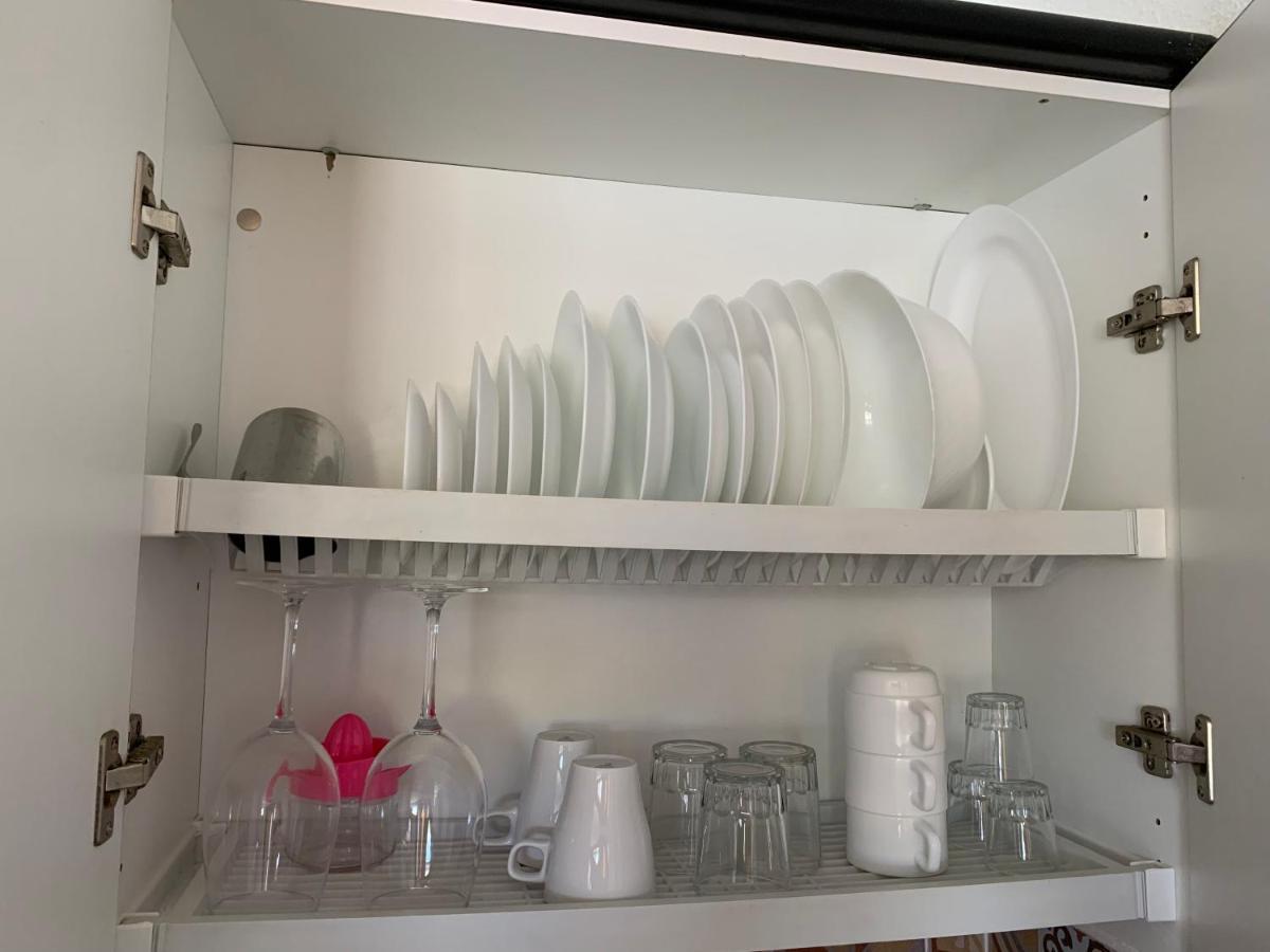Teneguia-yumbo Li Apartament